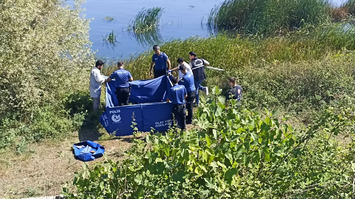 Kızılırmak Nehri\'nde Kadın Cesedi Bulundu