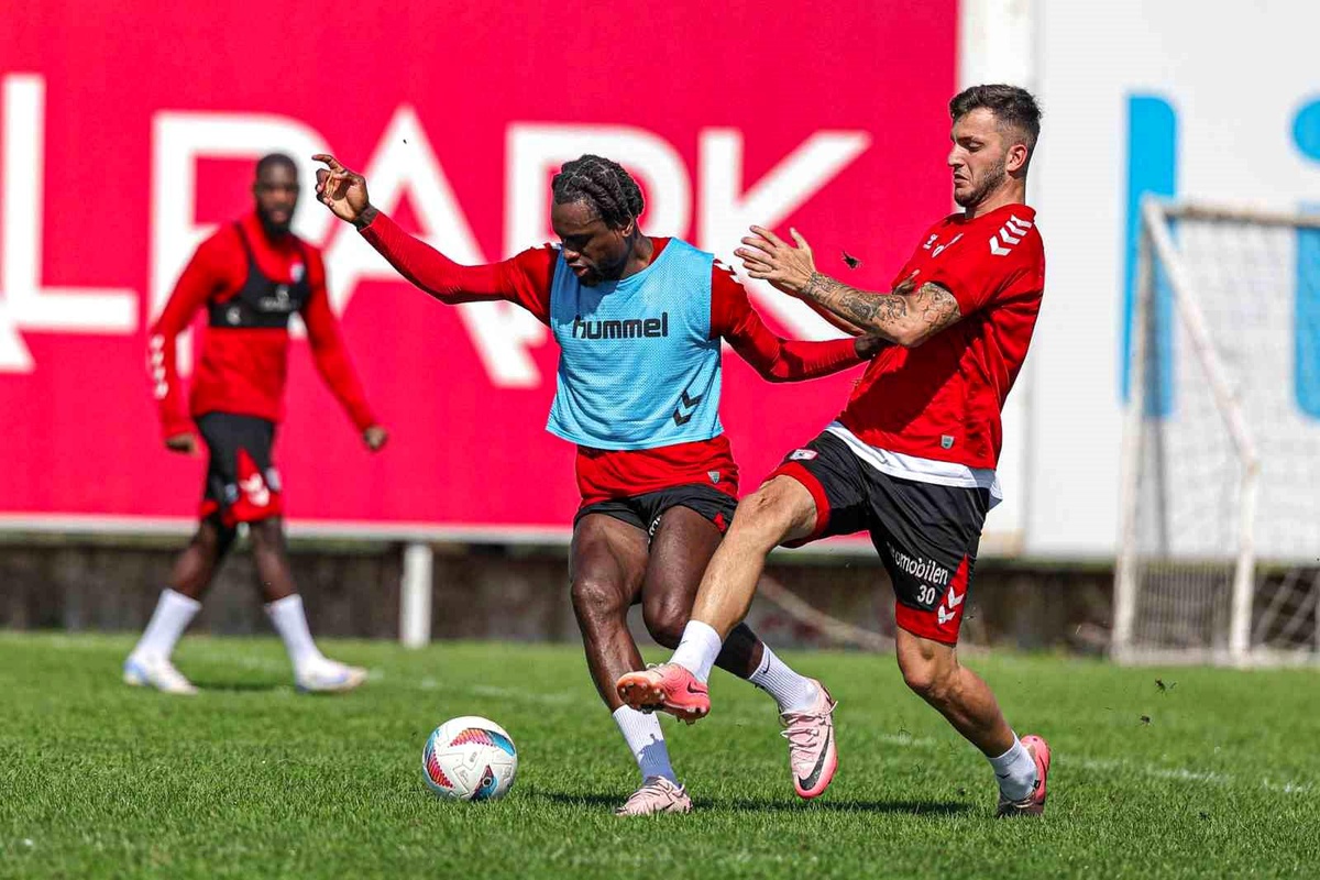 Samsunspor Konyaspor\'u Bekliyor