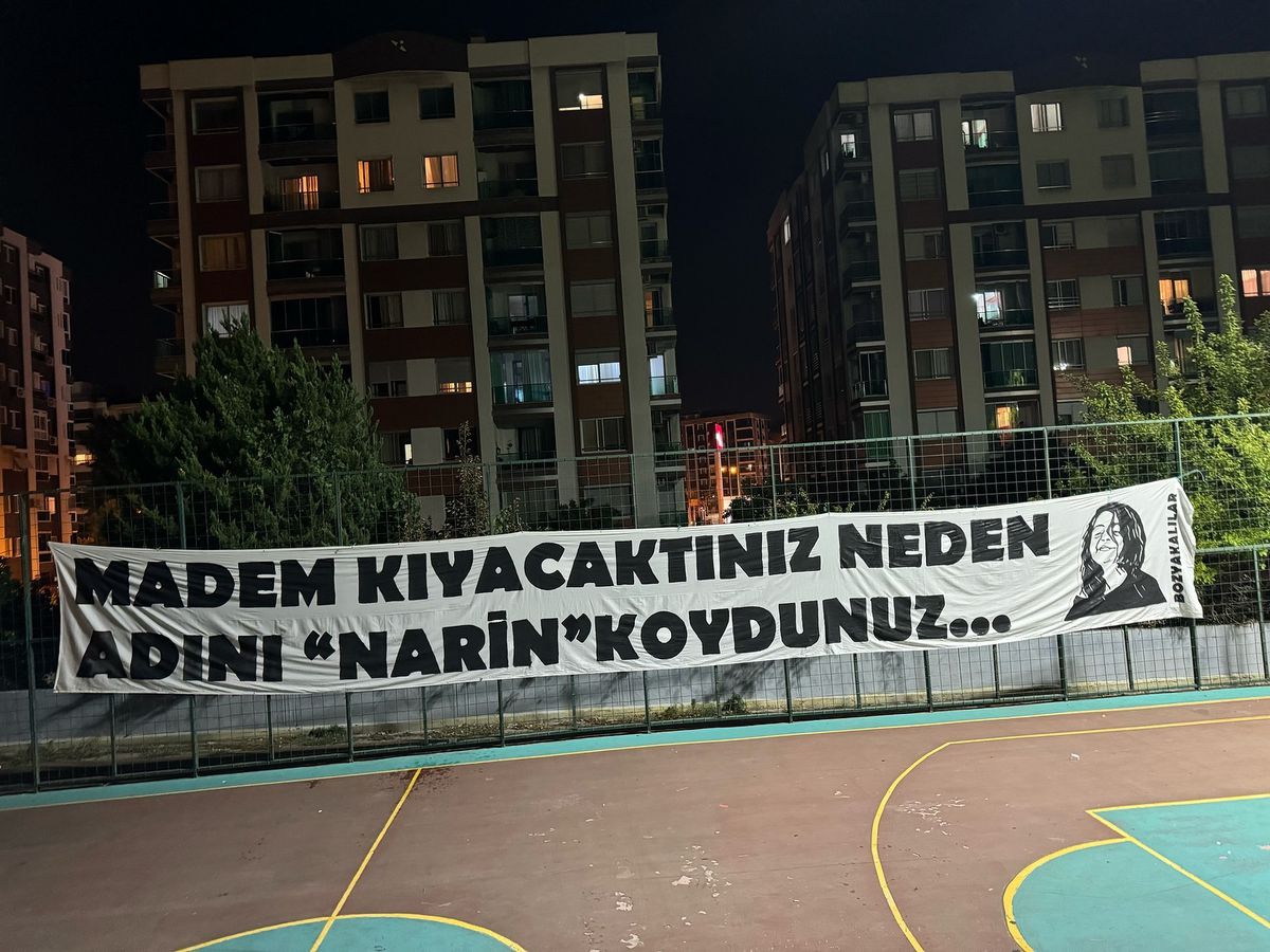 Altay Taraftarından Narin Güran’a Destek
