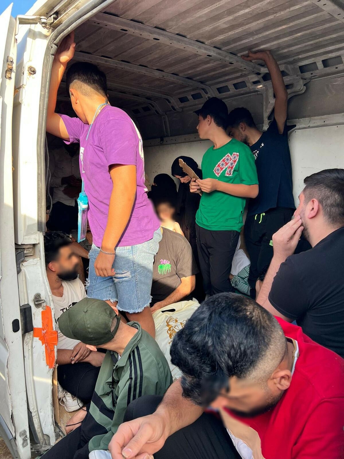 Çanakkale\'de Kaçak Göçmen Operasyonu