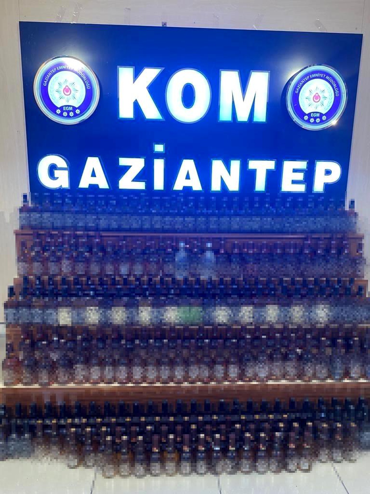 Gaziantep\'te Kaçakçılık Operasyonu: 4 Tutuklama
