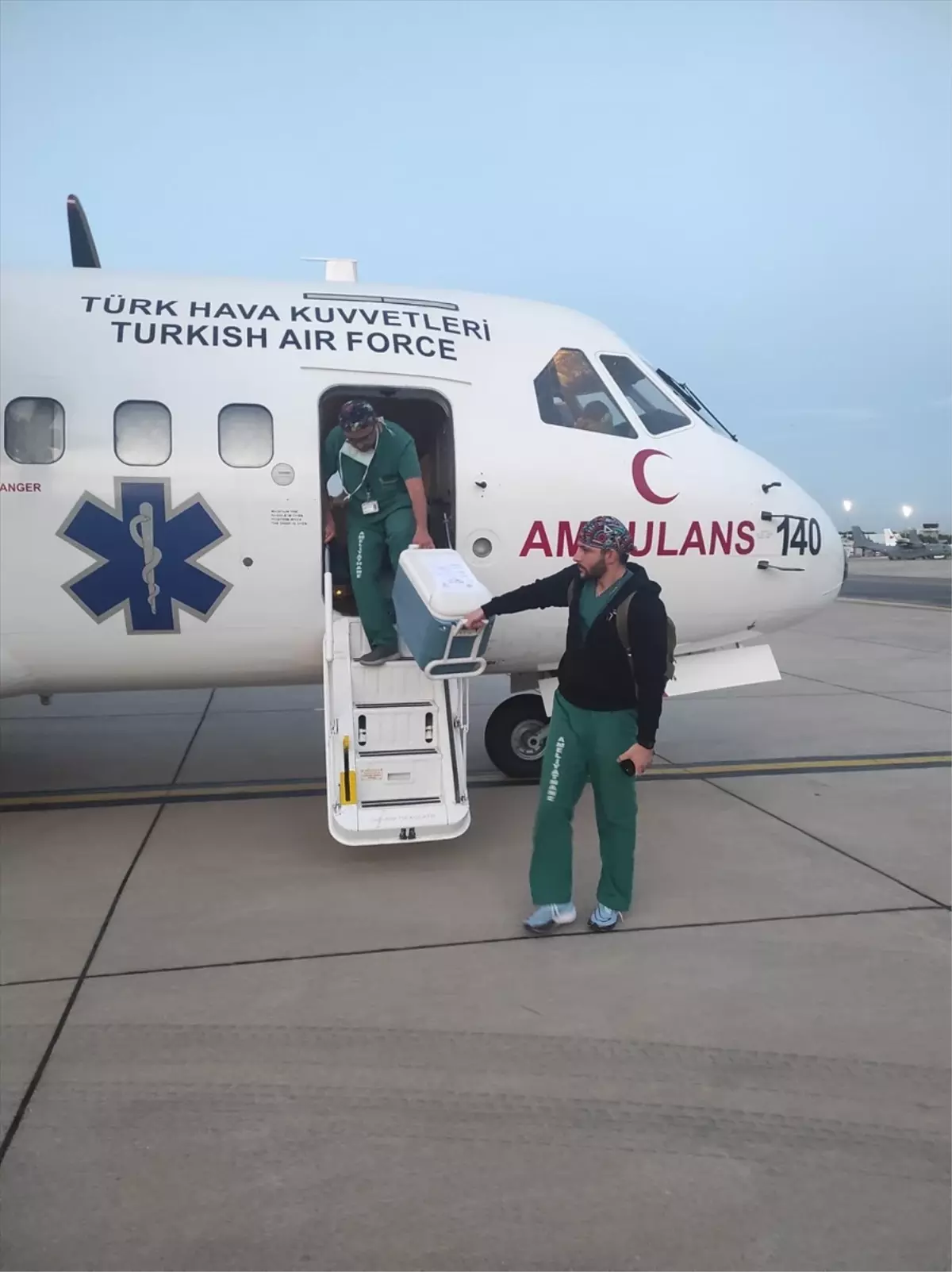 Ambulans Uçakla Kalp Grefti Ulaştırıldı