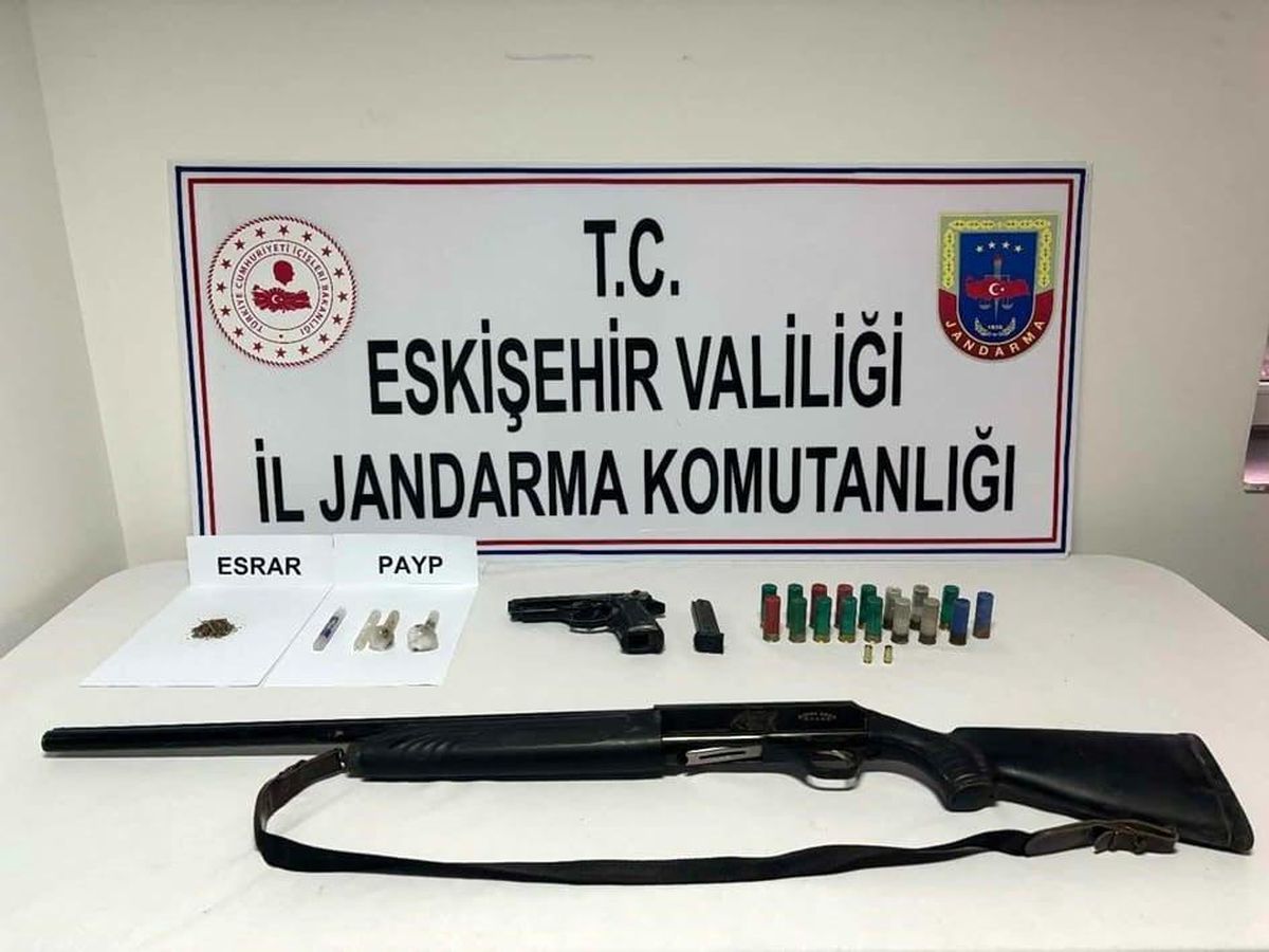 Eskişehir\'de Uyuşturucu Operasyonu