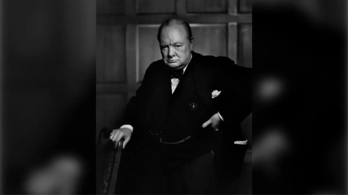 Churchill\'in Çalınan Portresi İtalya\'da Bulundu