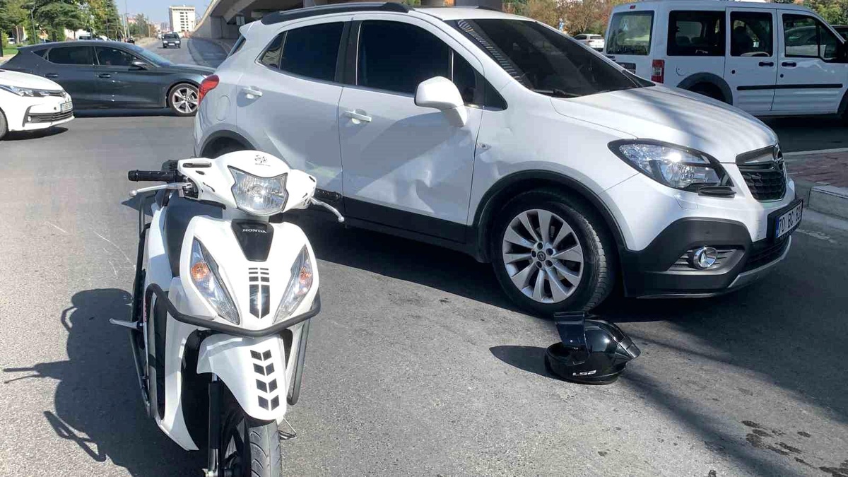 Karaman\'da Kaza: Motosikletli Yaralandı