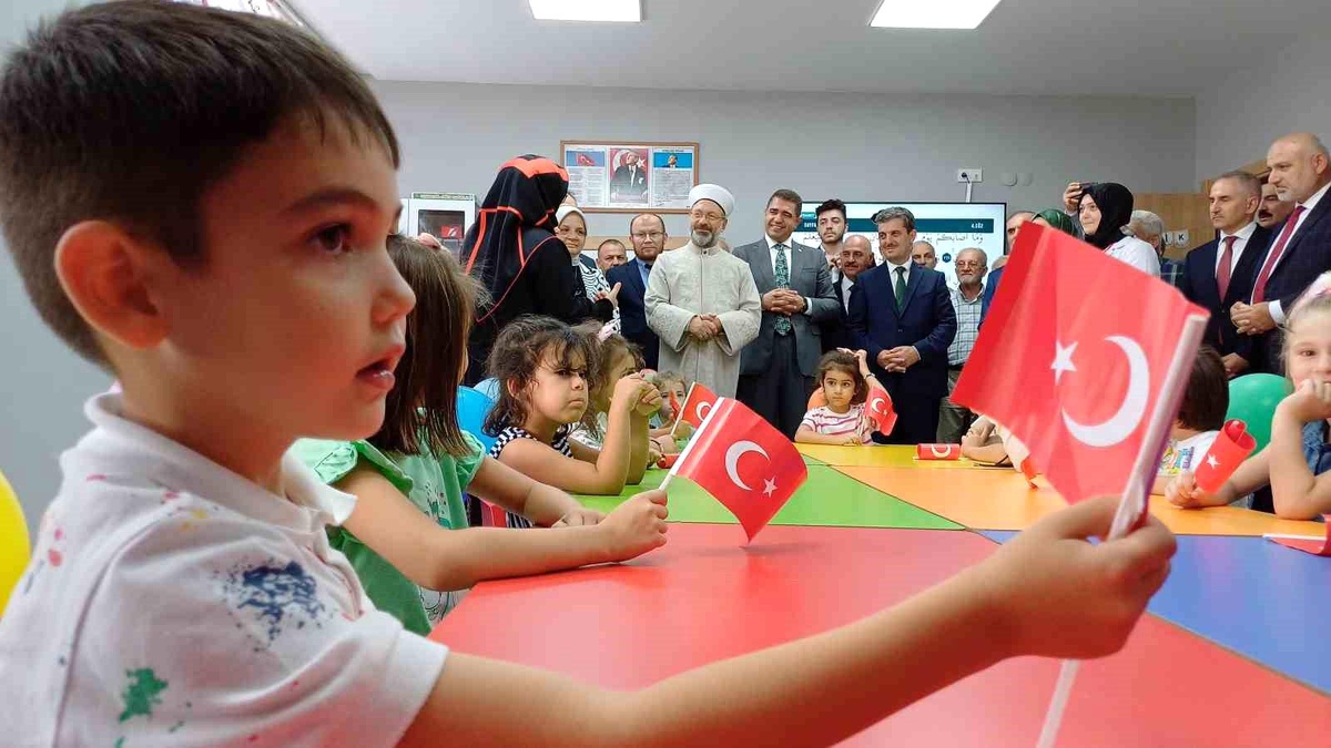 Kur\'an Kursları 2024-2025 Eğitim Dönemini Açtı