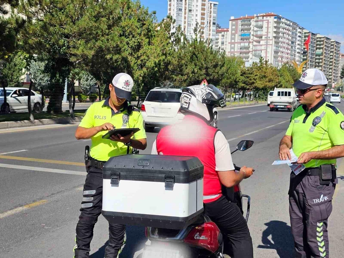 Niğde\'de Motosiklet Denetimleri Sürüyor