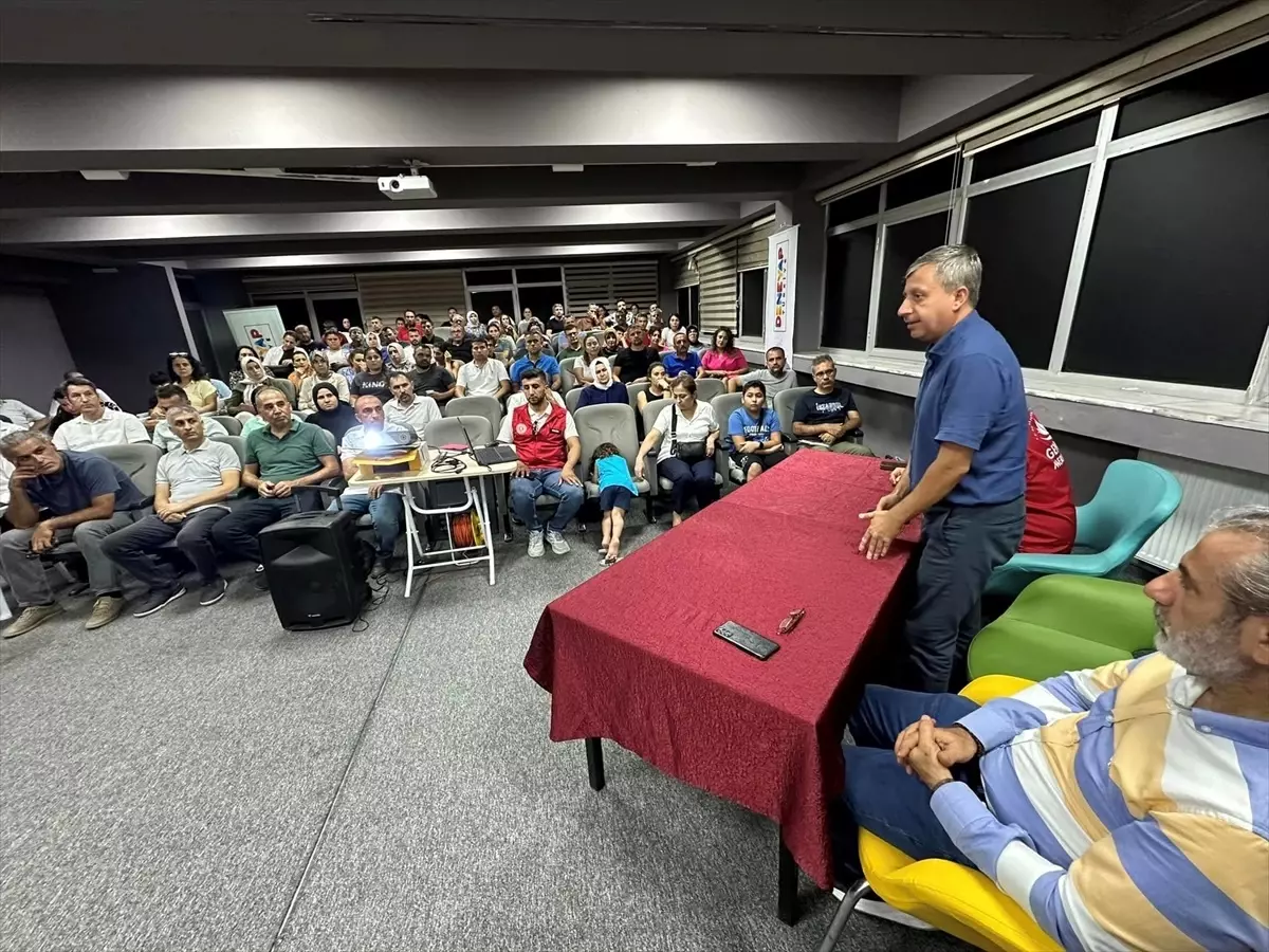 Osmaniye\'de Velilere Deneyap Bilgilendirmesi