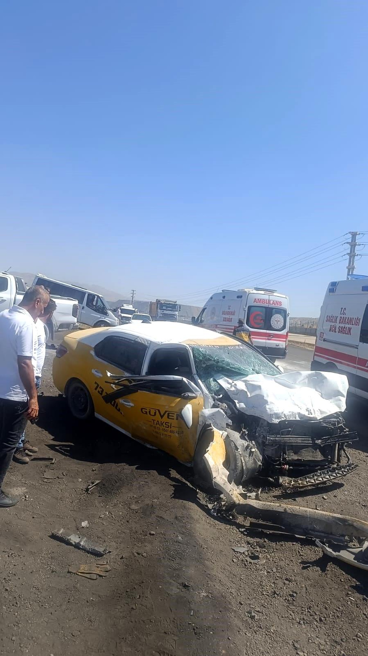 Cizre\'de Trafik Kazası: 2 Yaralı