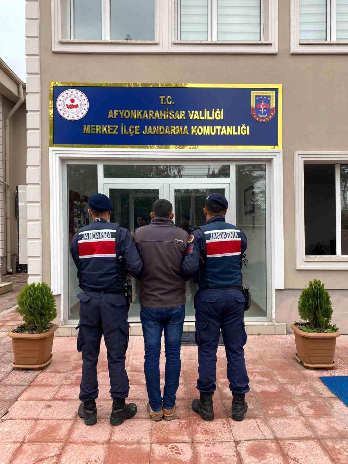 Aranan Şahıs Afyonkarahisar\'da Yakalandı