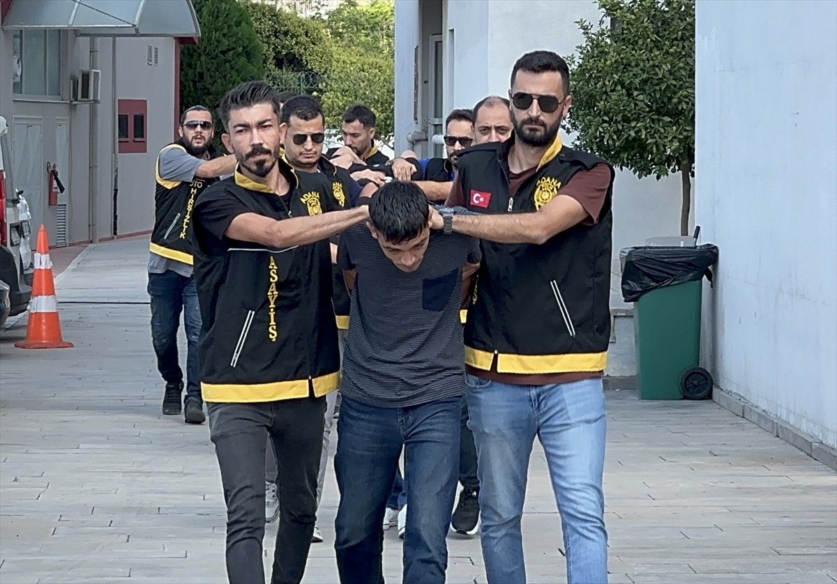 Adana\'da Silahlı Saldırı: 1 Ölü, 2 Yaralı