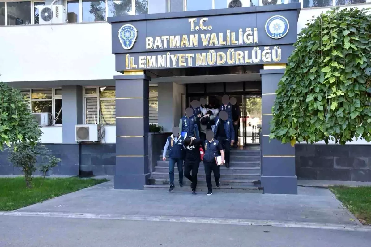 Batman\'da Göçmen Kaçakçısı Tutuklandı