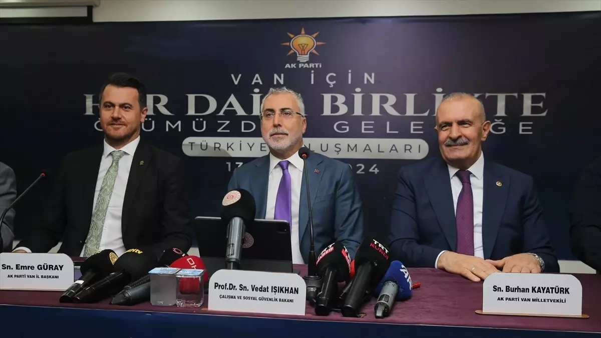 Işıkhan: Van\'ı Terörden Arındırıyoruz