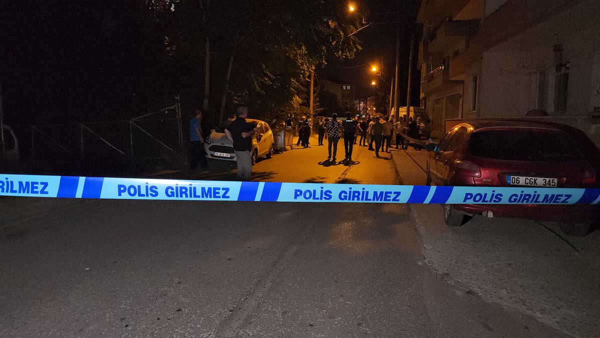 Düzce\'de Bodrumda Erkek Cesedi Bulundu