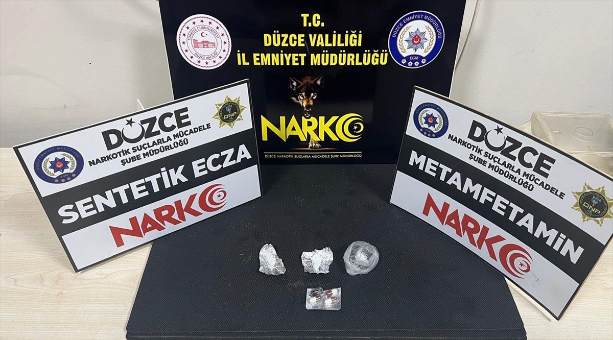 Düzce\'de Uyuşturucu Operasyonu: 4 Tutuklama