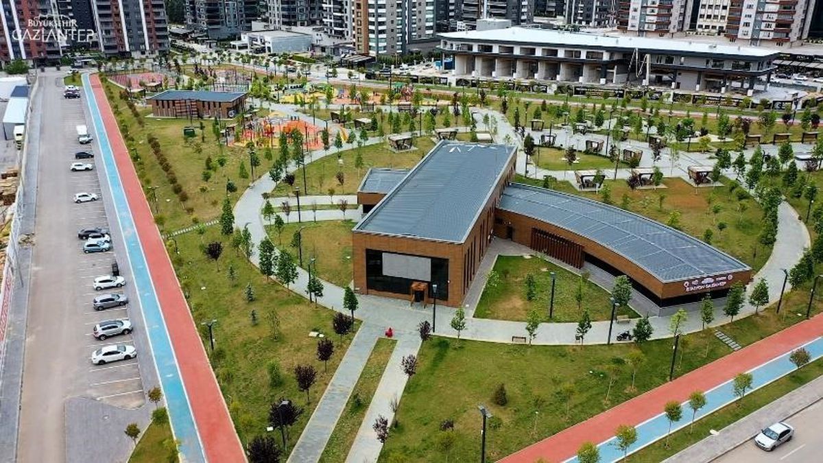 Gaziantep\'te Türkiye\'nin İlk Bebek Kütüphanesi Hizmete Açıldı