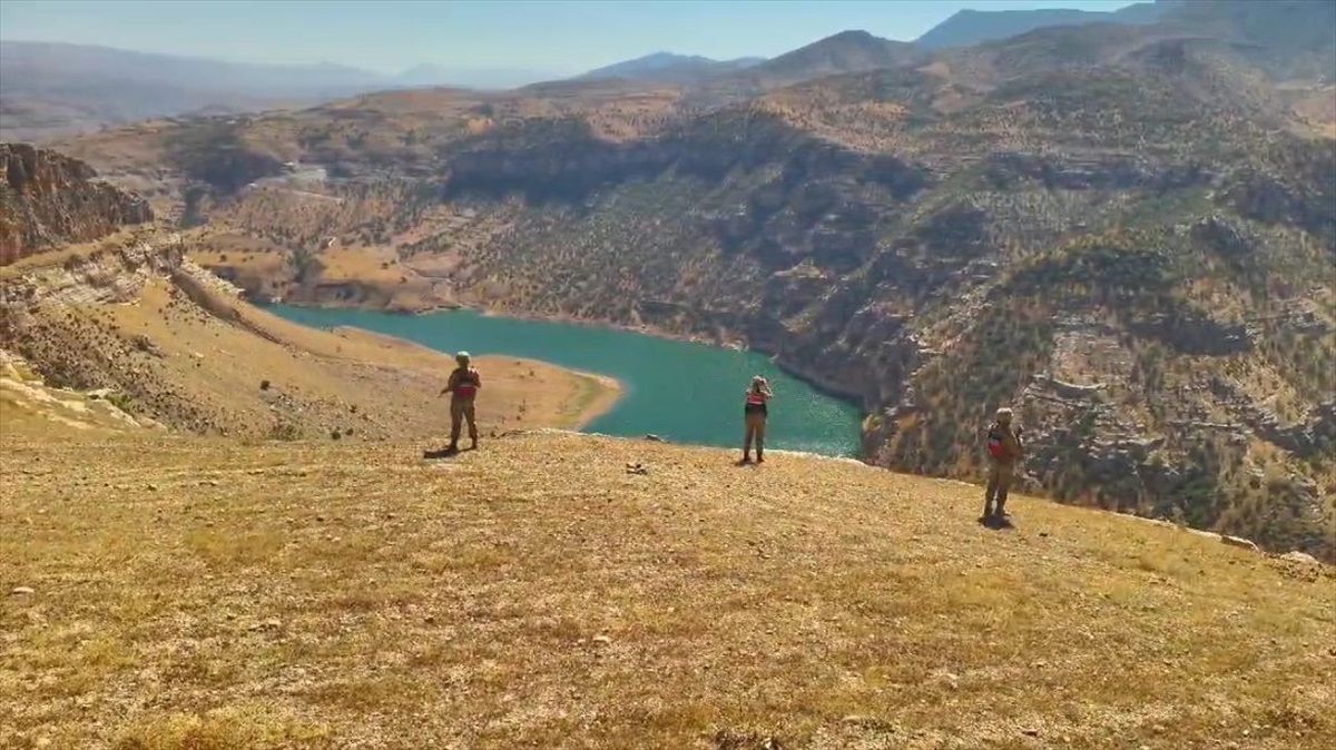Siirt\'te Fıstık Hırsızlığına Drone İle Önlem