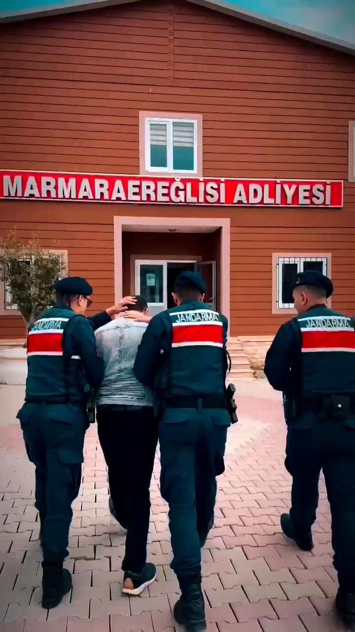 Tekirdağ\'da 74 Aranan Şahıs Yakalandı