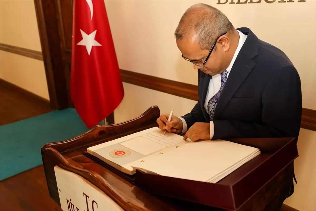 Bilecik Valisi Bangladeş Konsolosunu Ağırladı