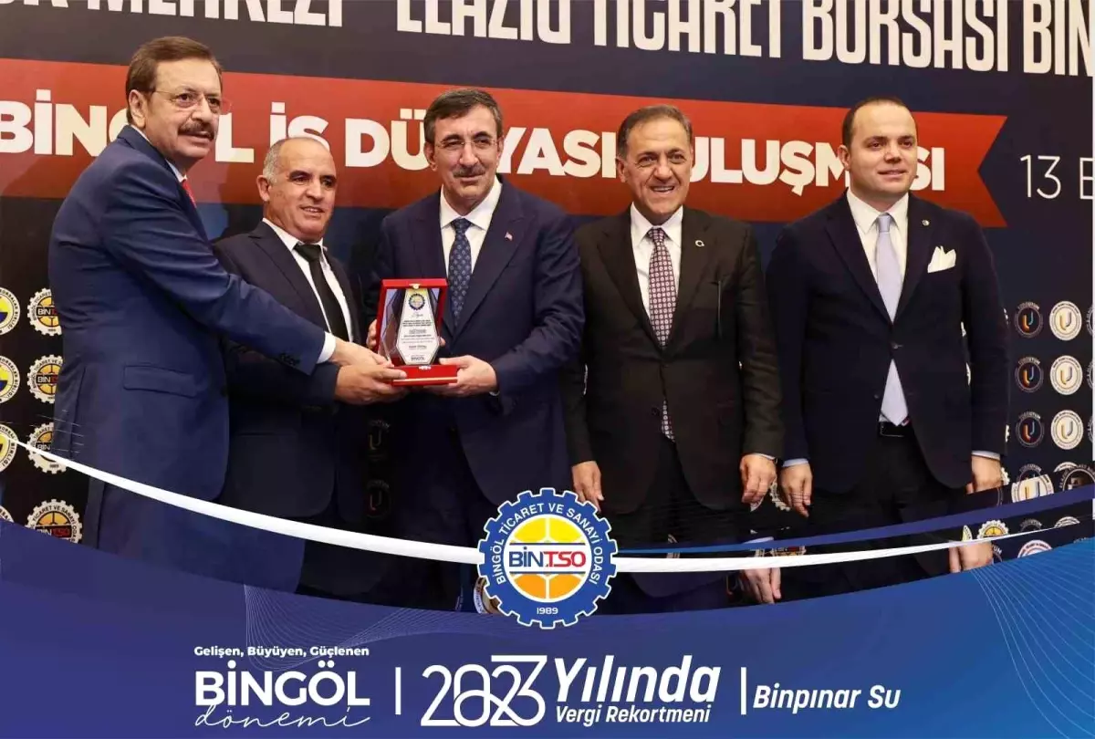 Bingöl\'de Vergi, İhracat ve İstihdam Rekortmenlerine Ödüller Verildi