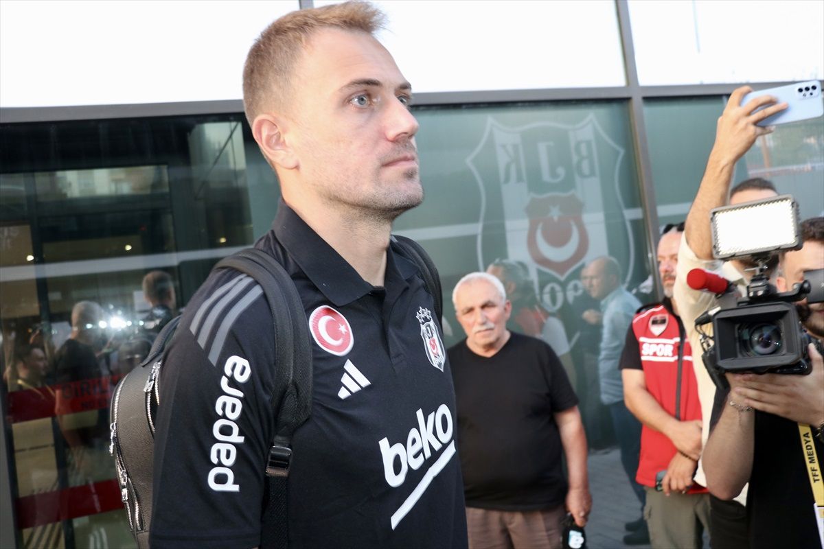 Beşiktaş Trabzon\'a Geldi