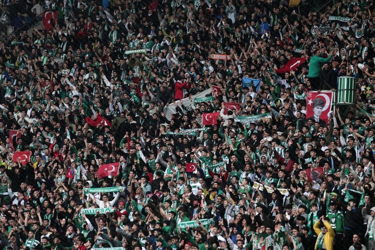 Bursaspor\'un İlk İç Saha Maçına Büyük İlgi!