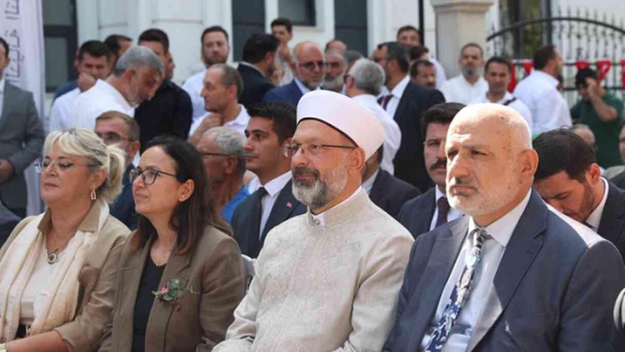 Diyanet İşleri Başkanı tartışma konusu oldu: Kelimeişehadeti yanlış mı getirdi?