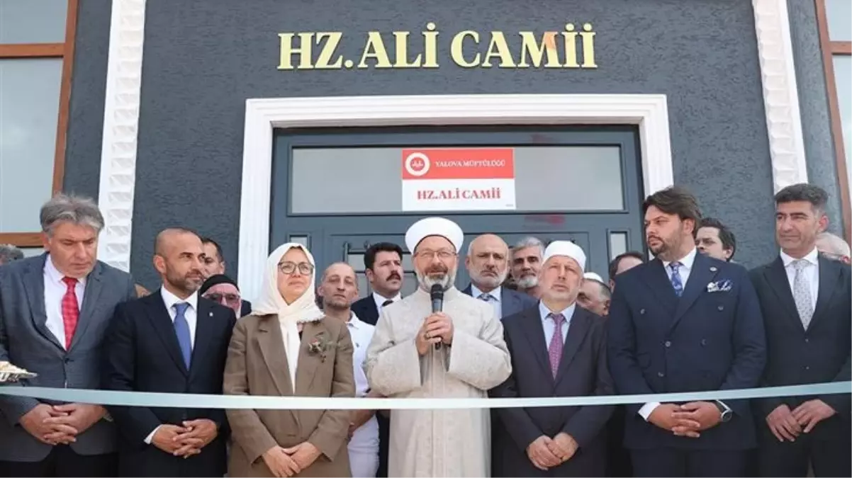 Diyanet İşleri Başkanı tartışma konusu oldu: Kelime-i Şehadet\'i yanlış mı getirdi?