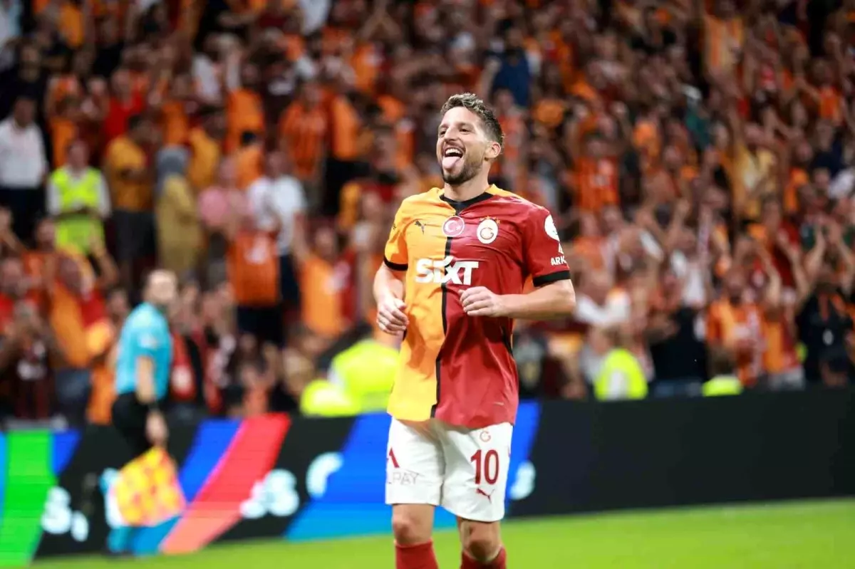 Mertens\'le Galatasaray 4-0