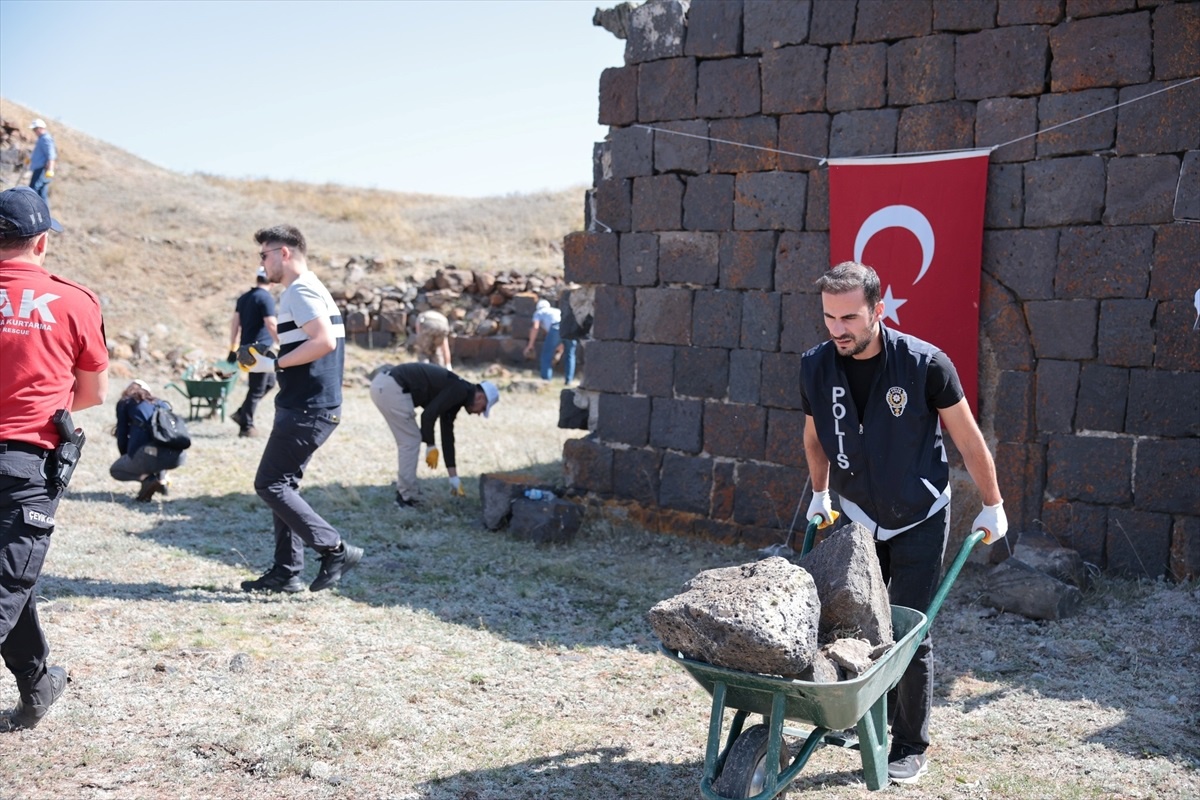 Erzurum\'da Tabyalarda Temizlik