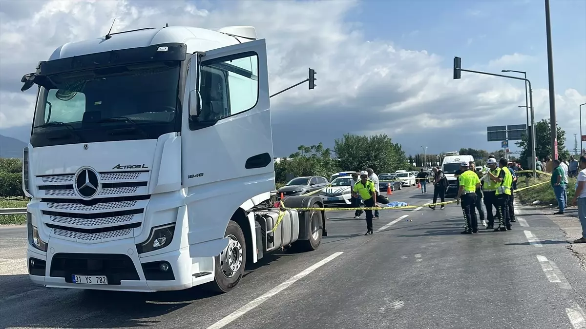 Dörtyol\'da trafik kazası: 4 yaşındaki çocuk hayatını kaybetti