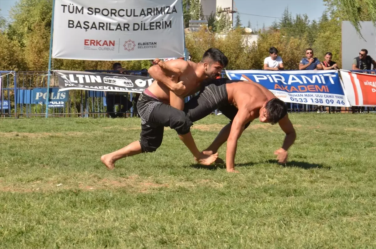 Elbistan\'da Uluslararası Karakucak Güreş Festivali
