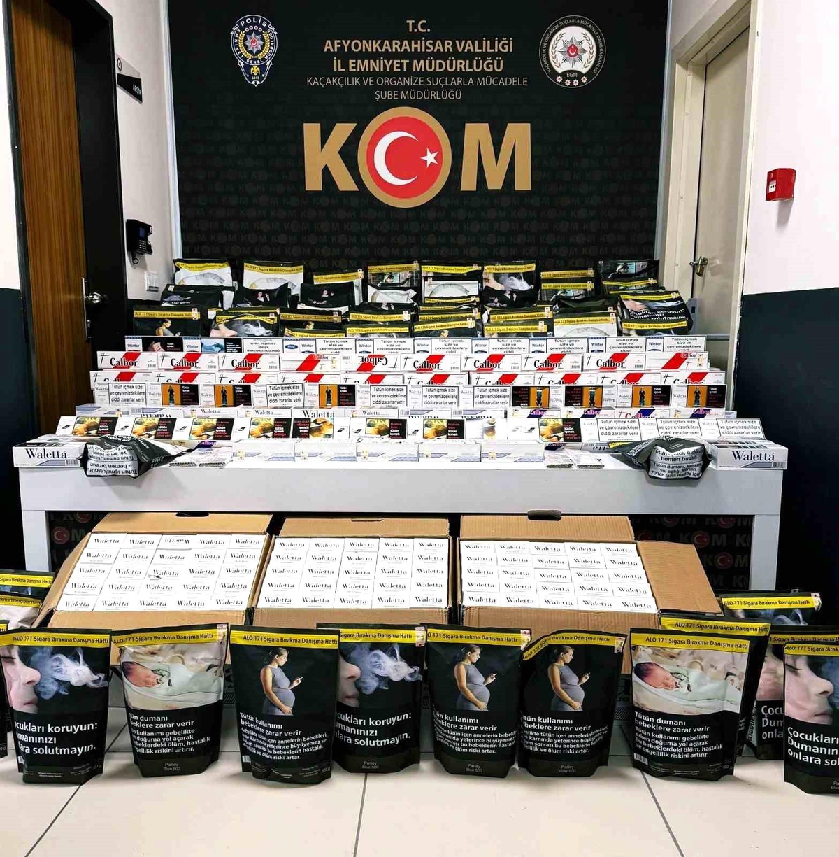 Afyonkarahisar\'da Kaçak Tütün Operasyonu
