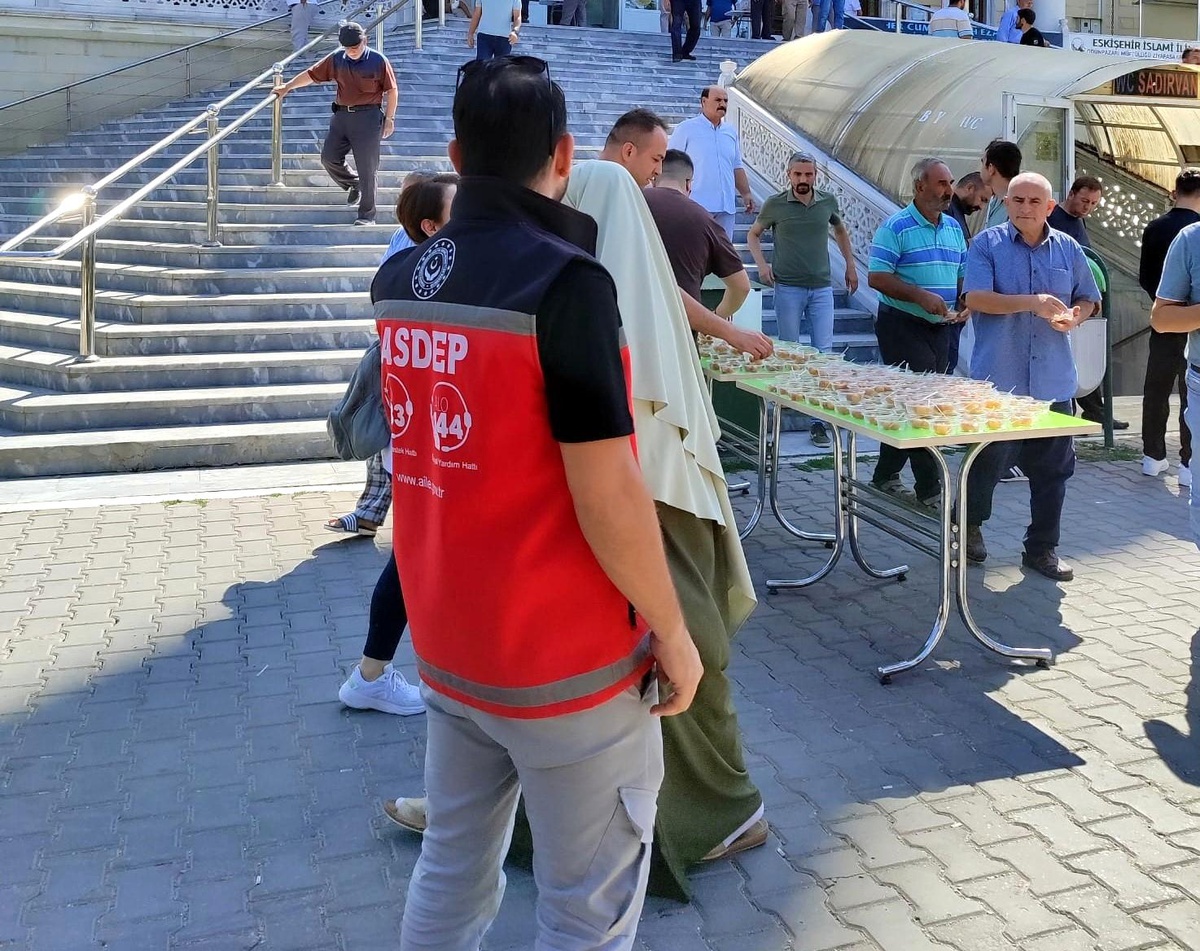 Eskişehir\'de Sokakta Çalışan Çocuklarla Mücadele
