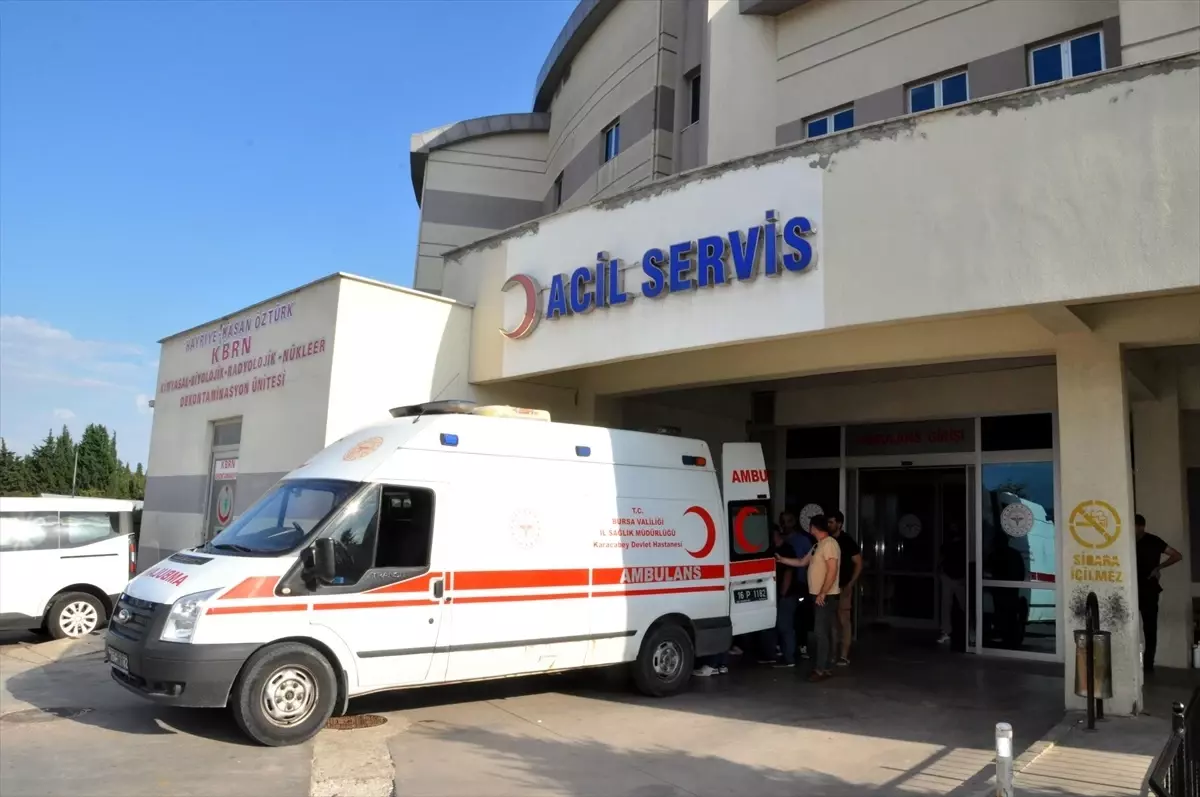 Karacabey\'de Polise Silahlı Saldırı: Bir Yaralı