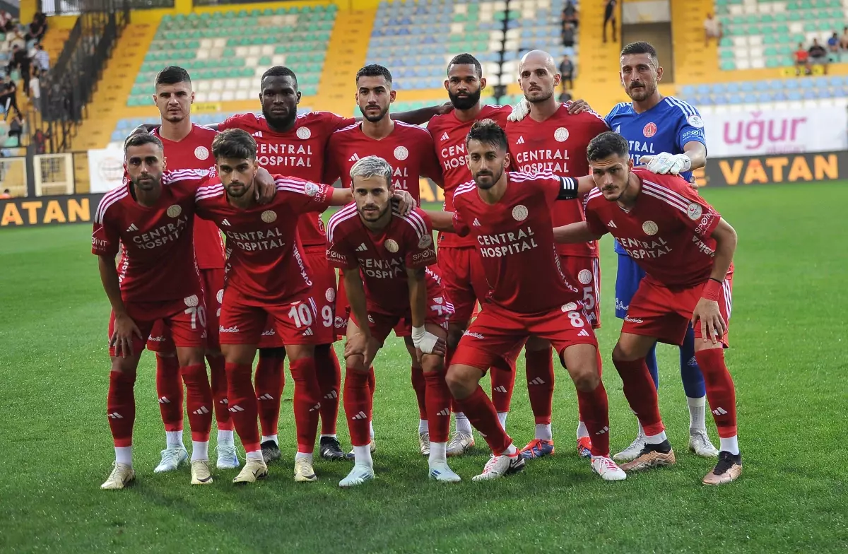 İstanbulspor 3-0 Ümraniyespor\'u Yendi