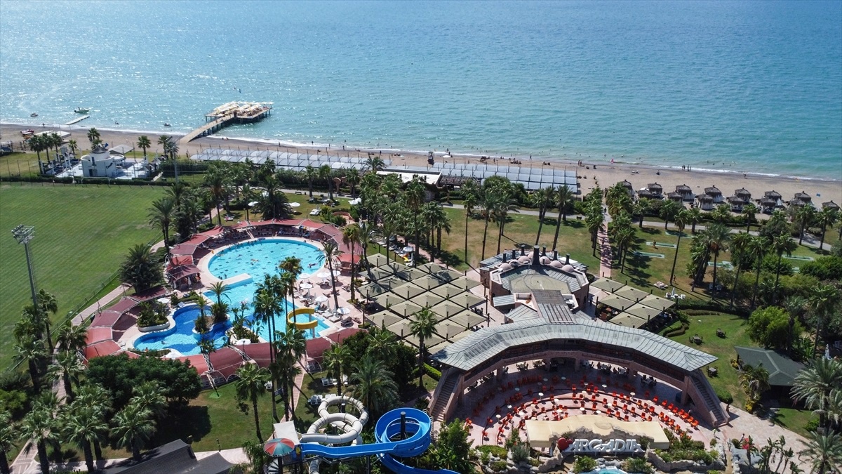 Antalya Otellerinde Yüksek Doluluk Devam Ediyor