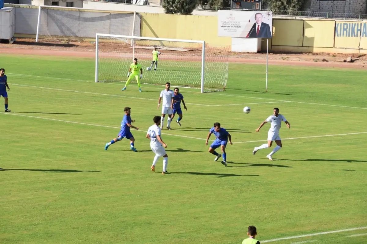 İskenderunspor, Fethiyespor\'a 1-0 Yenildi