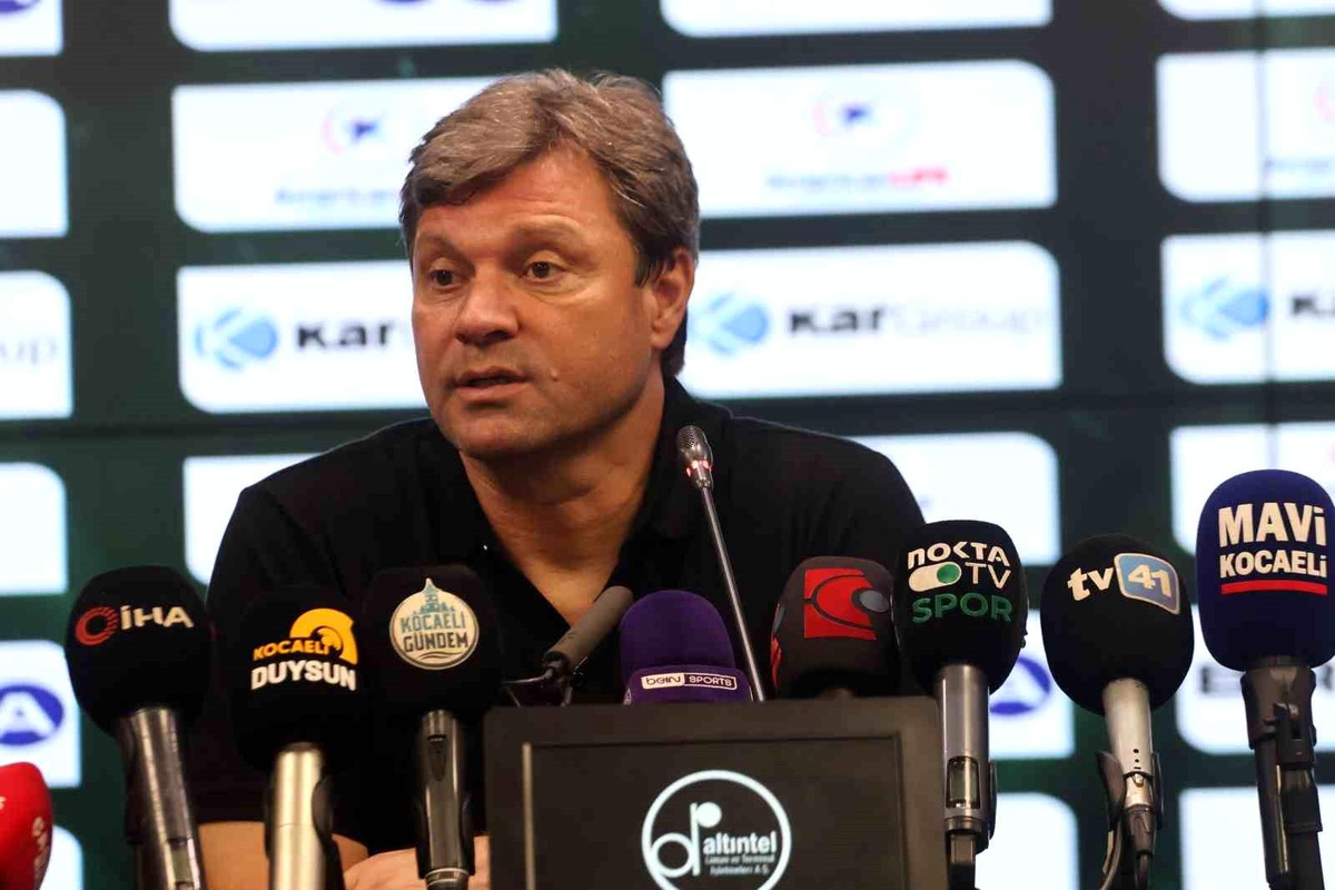 Kocaelispor, Manisa FK\'ya 2-1 Kaybetti