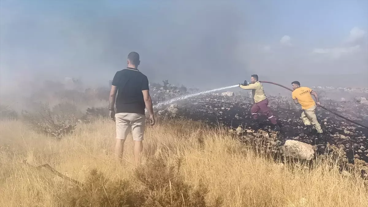 Silifke\'de Yangın Söndürüldü