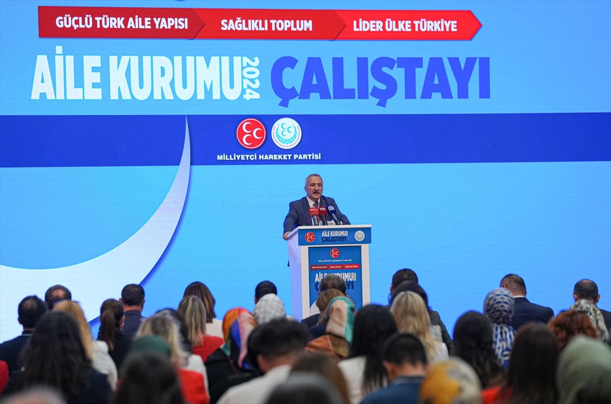 MHP\'den Aile Kurumu Çalıştayı