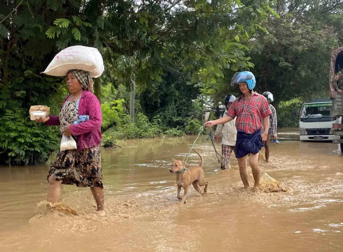 Myanmar\'da Sel ve Toprak Kayması: 74 Ölü