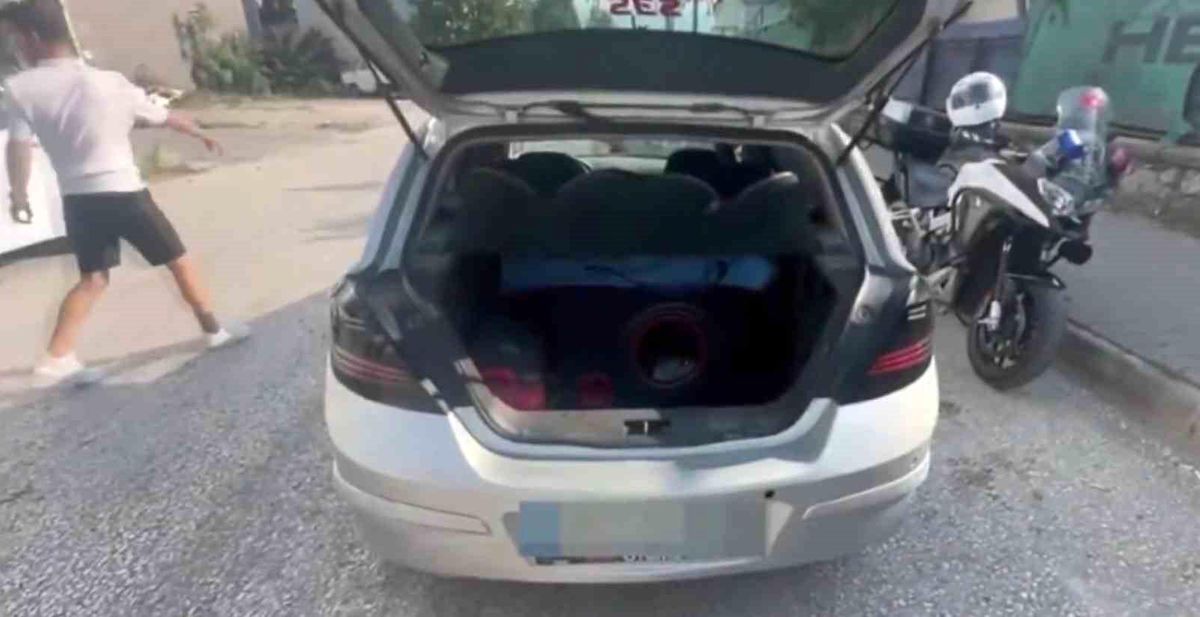 Düzce\'de Modifiyeli Araç Denetimi