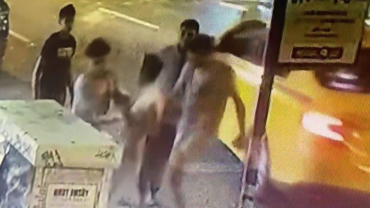 Şişli\'de Bıçaklı Kavga: 2 Yaralı