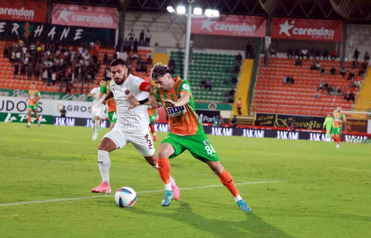 Alanyaspor - Hatayspor Maçı Golsüz Beraberlikle Sona Erdi