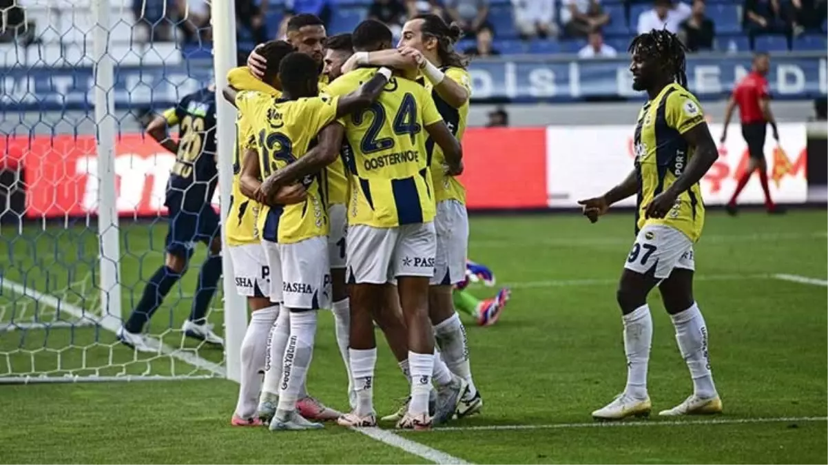 Rekor kırıp zirveye oturdular! Fenerbahçe, Kasımpaşa\'yı 2-0 yendi