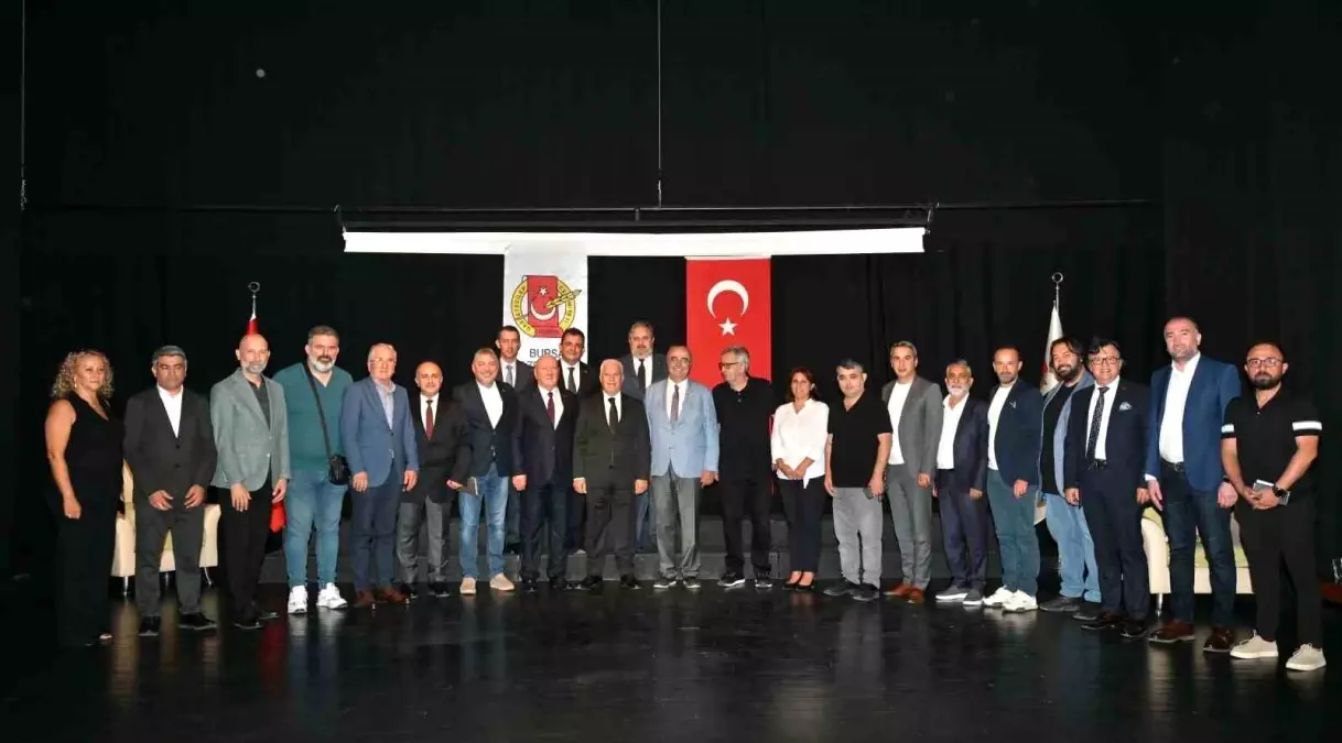 Bursa Büyükşehir Belediye Başkanı Mustafa Bozbey, Basın Mensuplarıyla Bir Araya Geldi