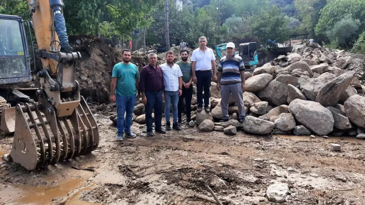 Köşk Belediye Başkanı Nuri Güler, Başçayır Mahallesi\'nde İstinat Duvarı Çalışmalarını İnceledi