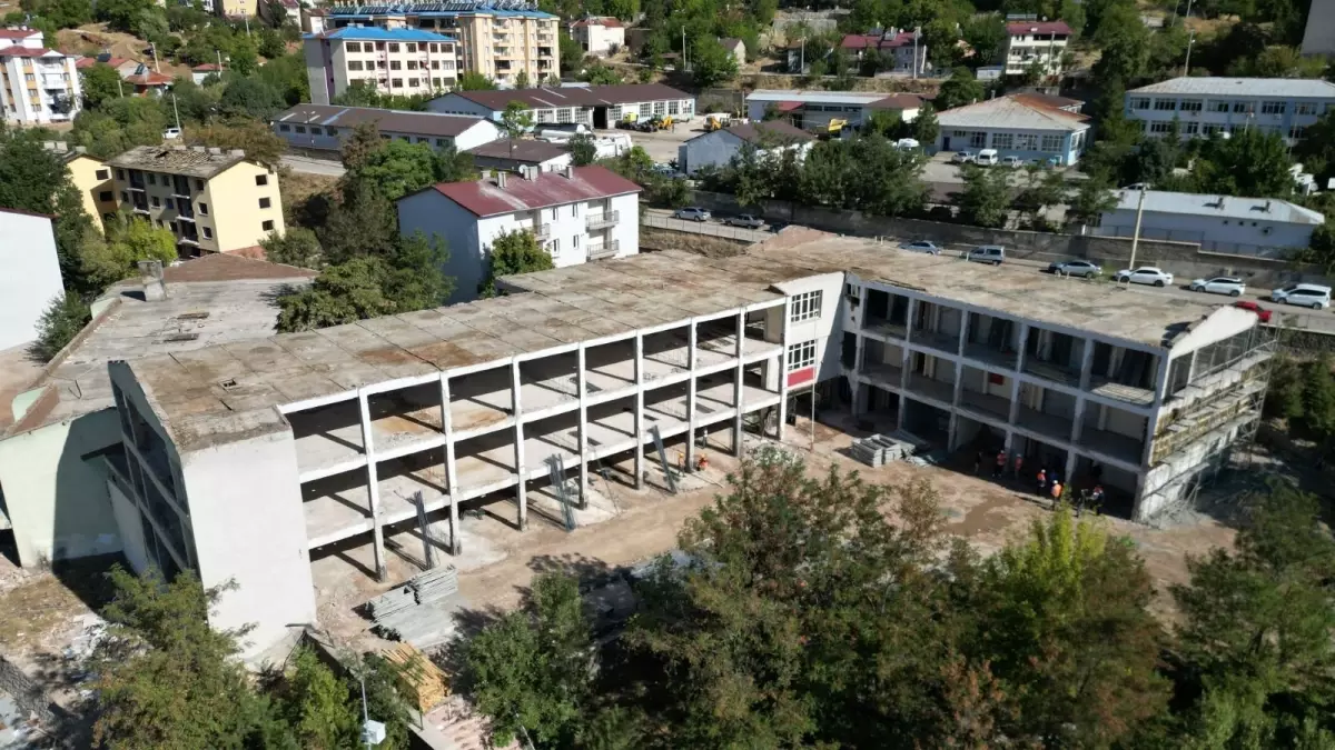 Tunceli\'de Deprem Hazırlığı: 37 Okul Yıkılıyor, 39 Okul Güçlendiriliyor