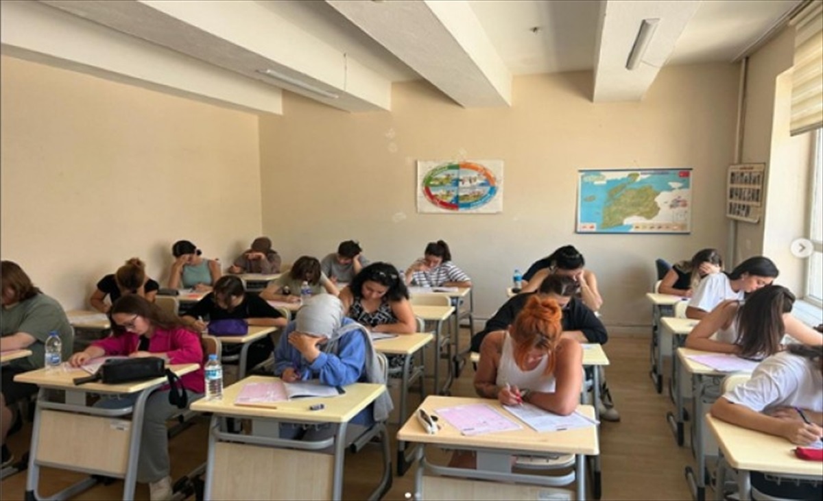 Gelibolu\'da Ücretsiz Hazırlık Kursları Başladı